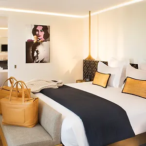 Hotel Marignan Champs-elysees, Paris